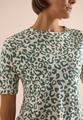 Kurzarm Shirt mit Knöpfen und Leo-Print XL - Macadamia Beige