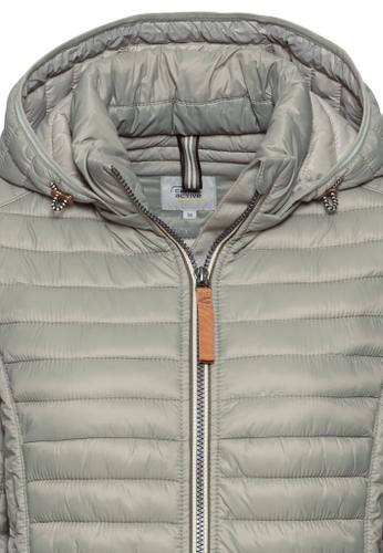 Leichte Steppjacke aus recyceltem Polyamid Grün 48