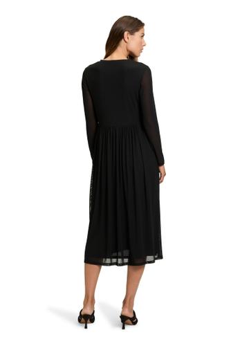 Maxikleid 38 Leicht tailliert - Schwarz