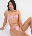 Comfort Allure WH 75B - Strawberry Cream