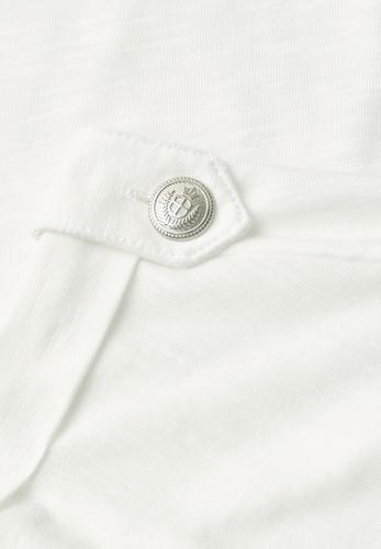 T-Shirt mit Rundhals und Knopfdetails
