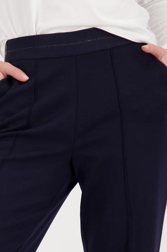Jogger mit Glitzerstreifen